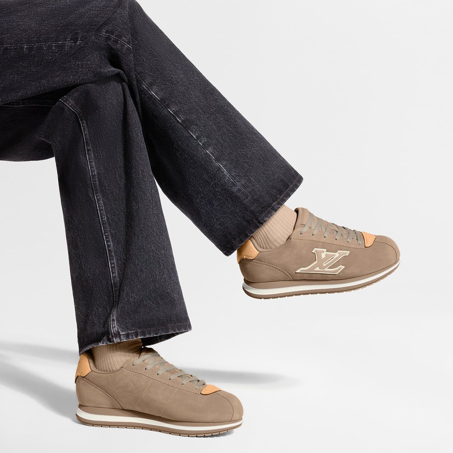  Giày Nam Louis Vuitton LV Buttersoft Trainers 'Beige' 