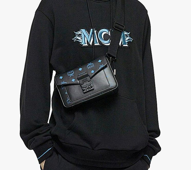  Túi MCM Millie Crossbody Splash Logo 'Black' 