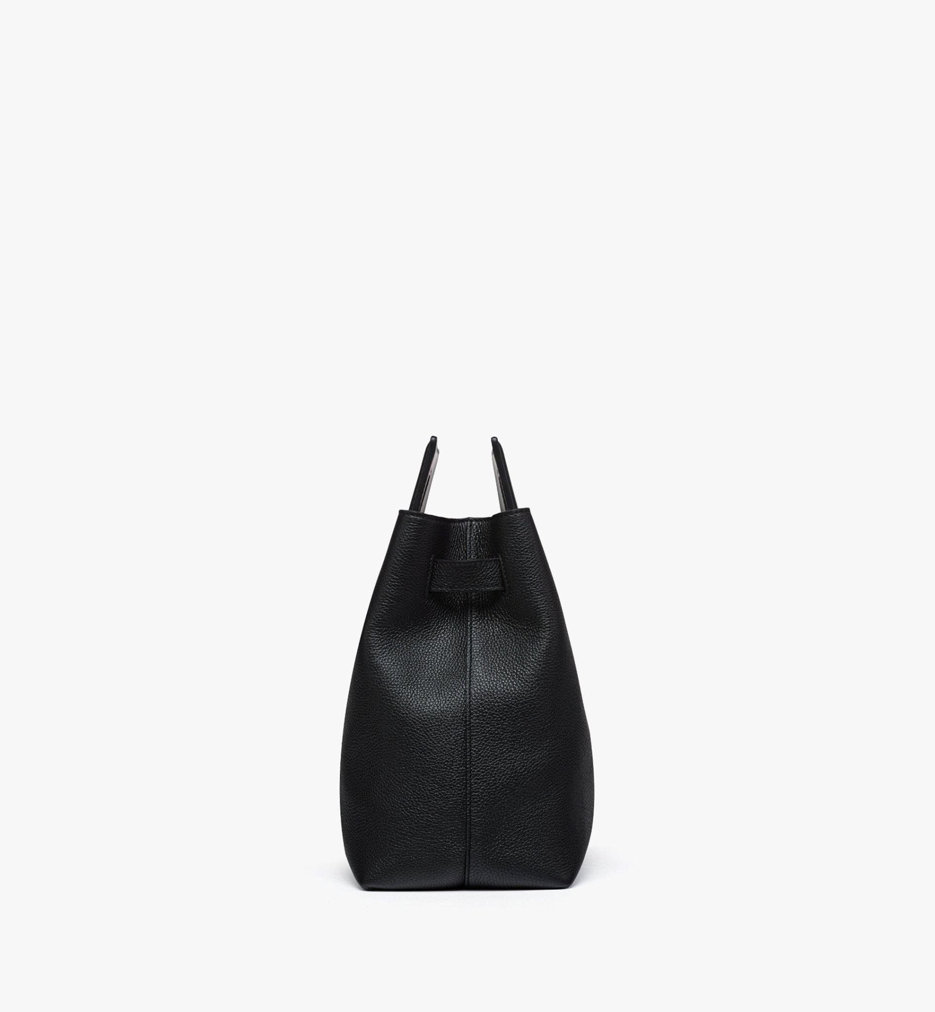  Túi Nữ MCM Soft Diamond Shoulder Bag 'Black' 