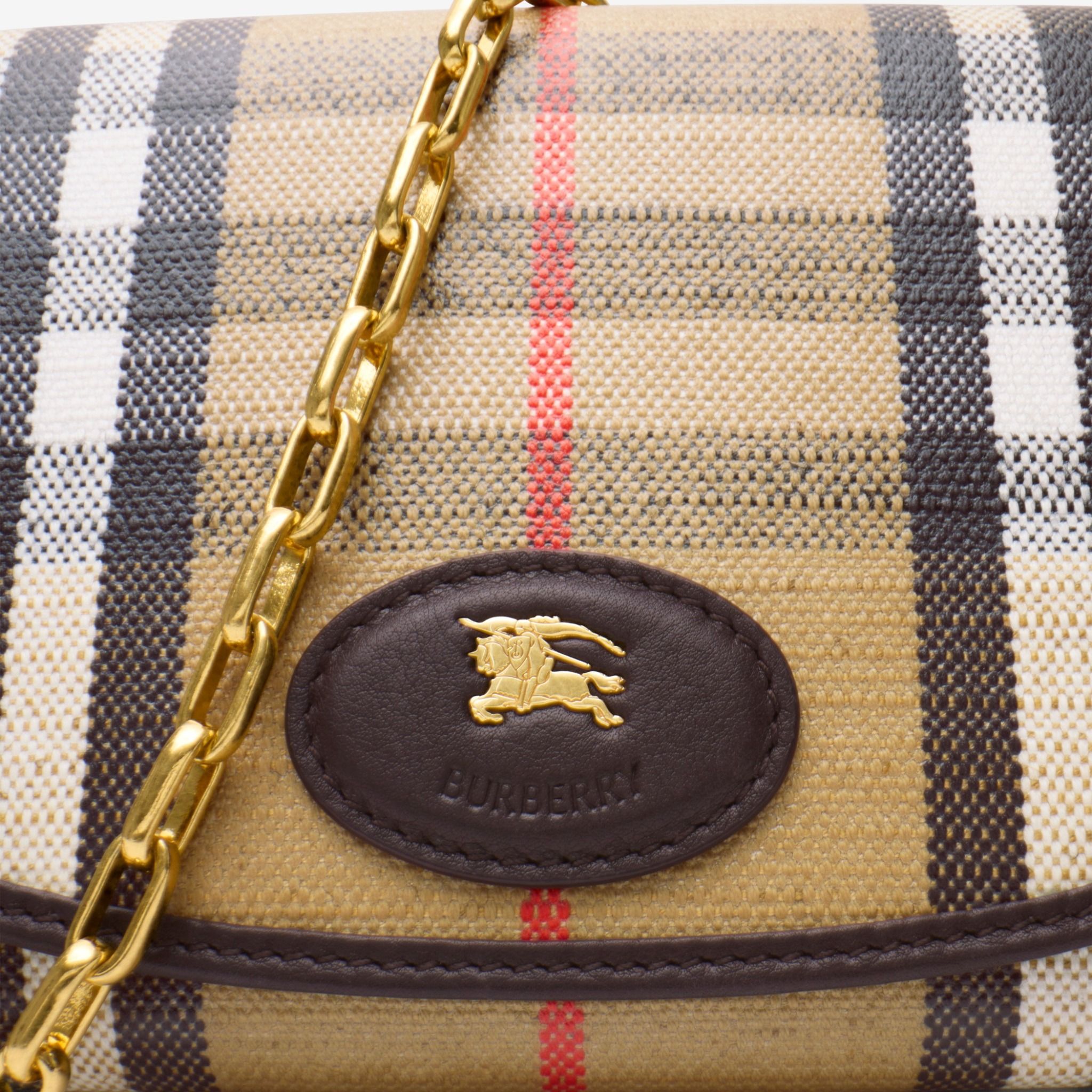  Ví Nữ Burberry Highlands Chain Strap Wallet​ 'Sand' 
