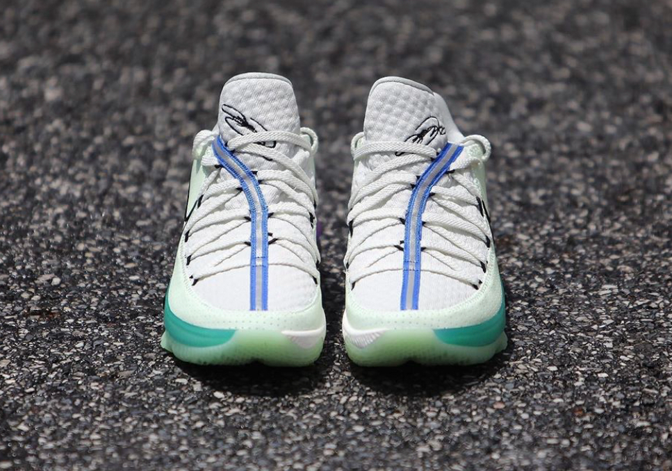  Giày Nike LeBron 17 Low ‘Glow In The Dark’ 