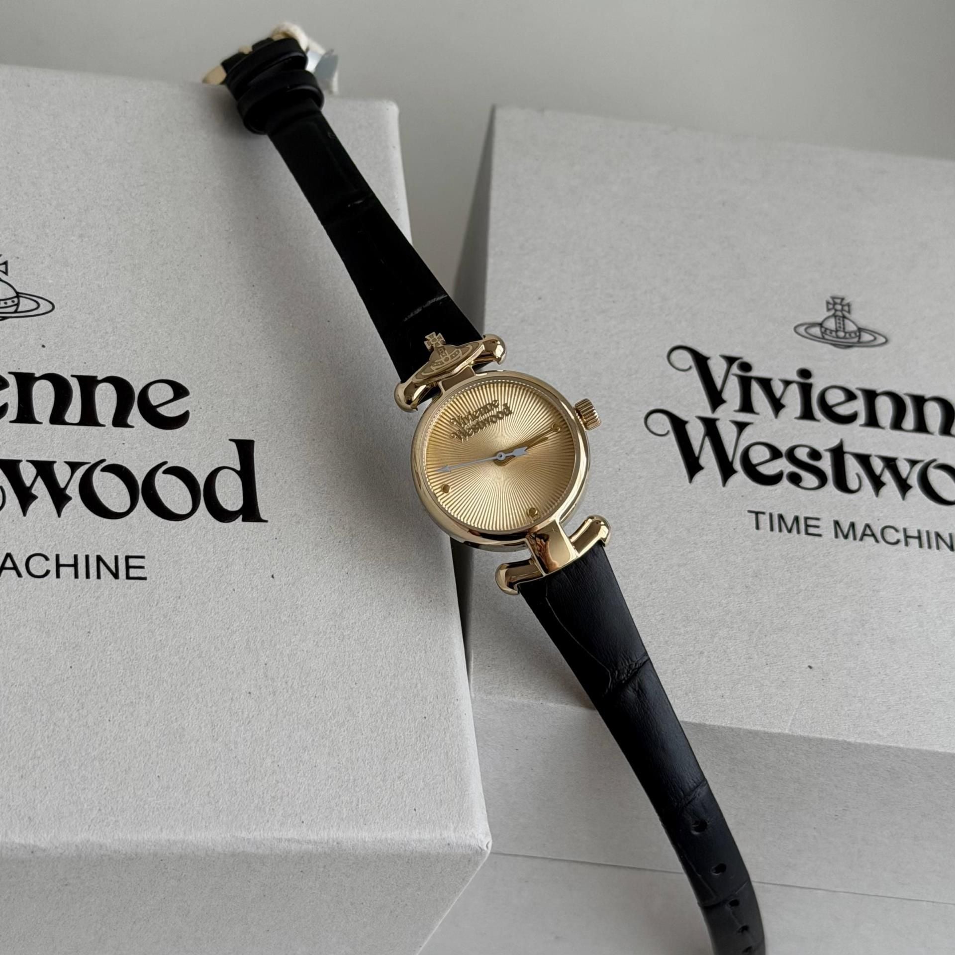  Đồng Hồ Nữ Vivienne Westwood Maida Quartz 'Champagne' 