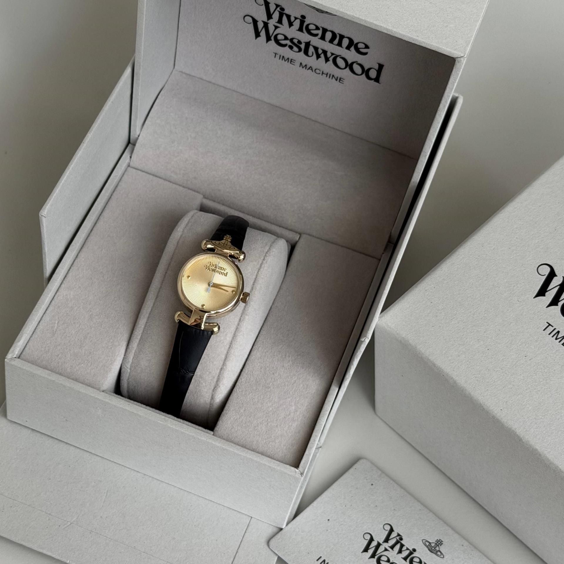  Đồng Hồ Nữ Vivienne Westwood Maida Quartz 'Champagne' 