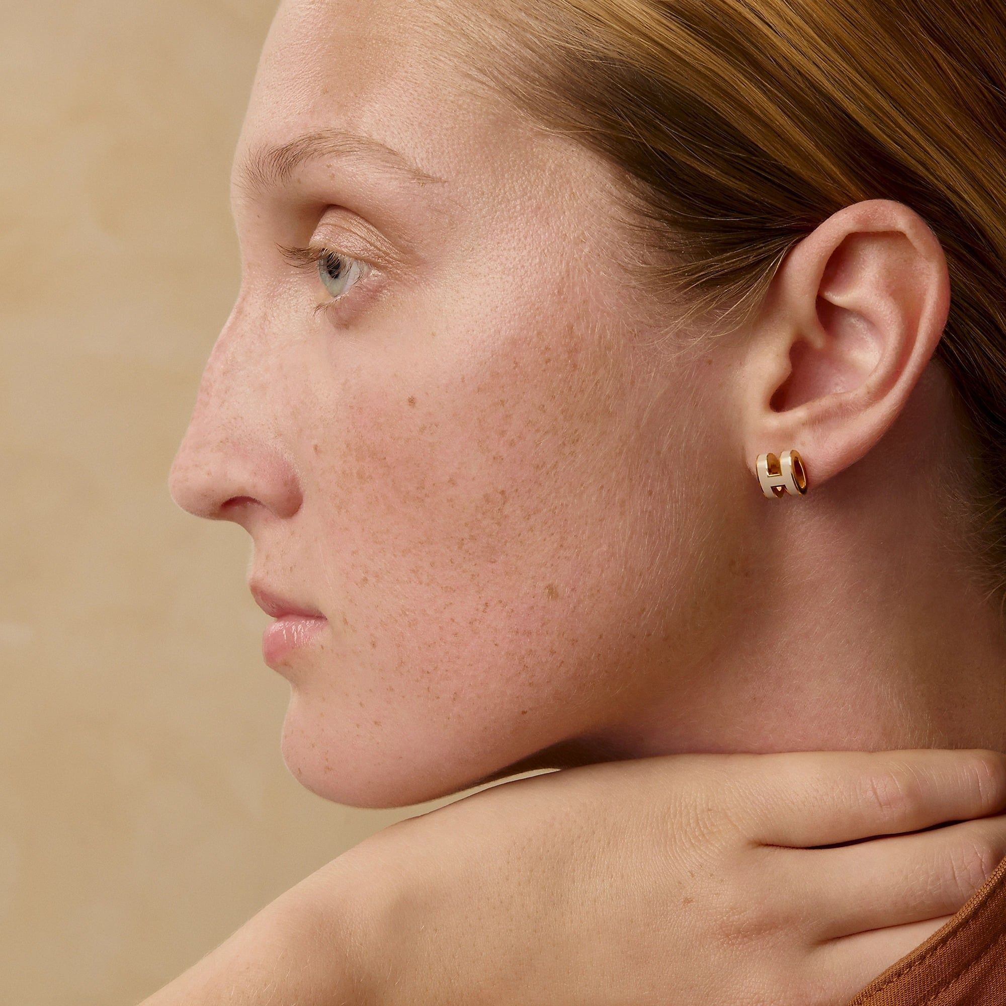  Khuyên Tai Nữ Hermes Mini Pop H 'Marron Glacé Gold' 