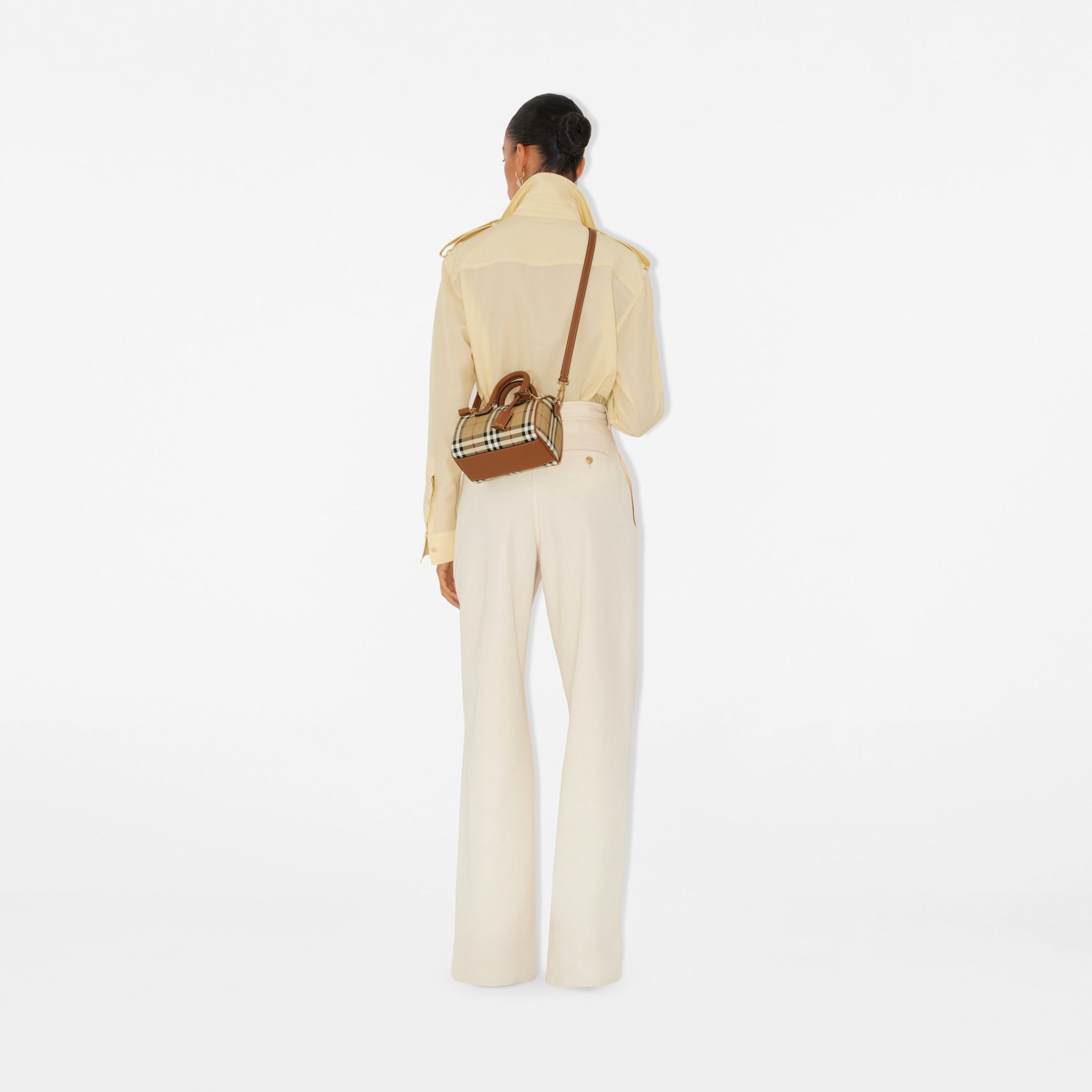  Túi Nữ Burberry Mini Check Bowling Bag 'Archive Beige' 