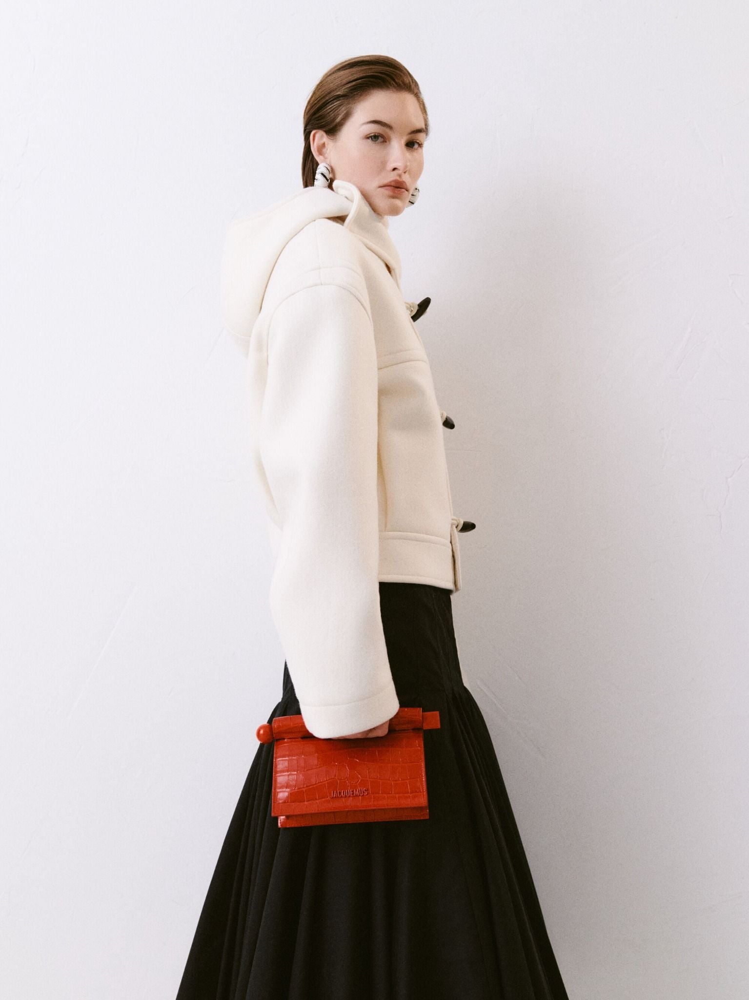  Túi Nữ Jacquemus Small Rond Carré Clutch 'Red' 