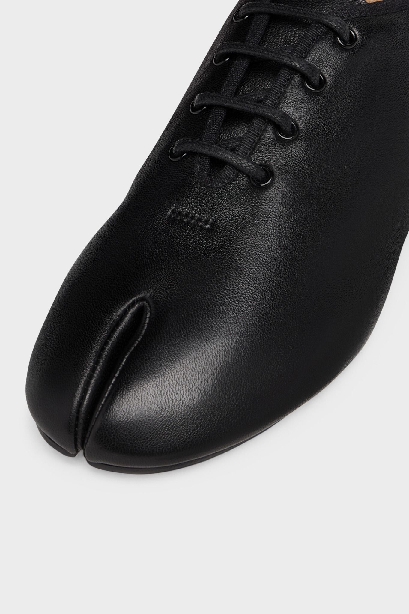  Giày Nữ Maison Margiela Tabi Jazz 'Black' 