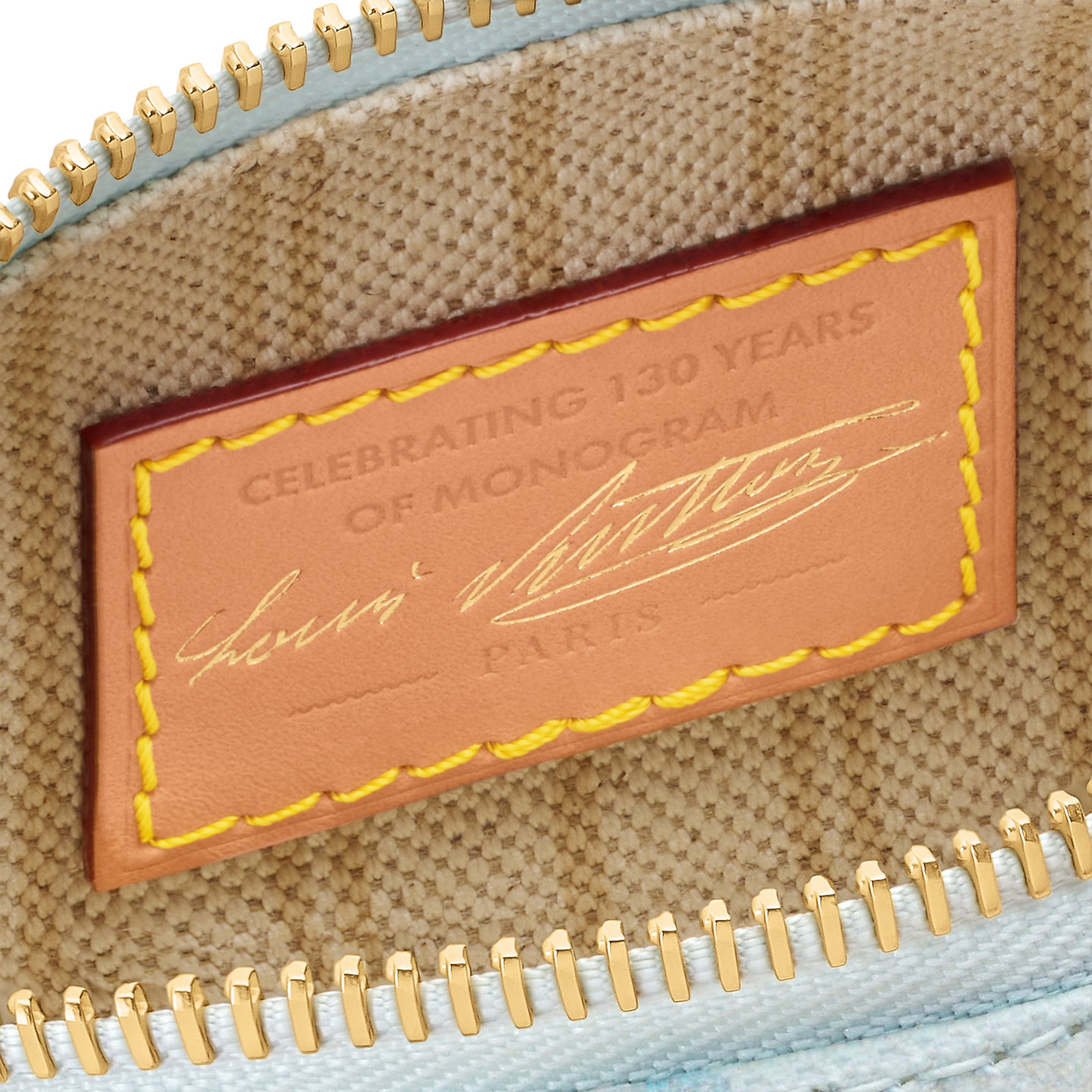  Túi Nữ Louis Vuitton Hills Pochette Bag 'Courier Blue' 