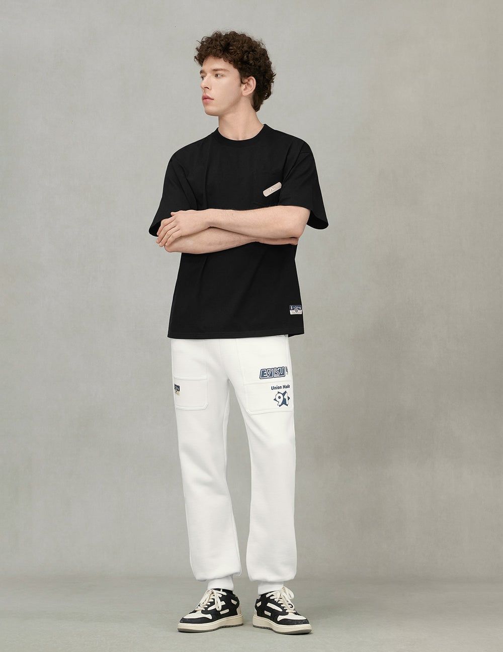  Quần Evisu Logo Daicock Print Sweatpants 'White' 