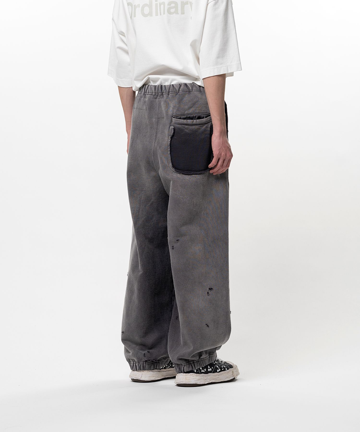  Quần Maison Mihara Yasuhiro Sun Faded Like Sweat 'Black' 