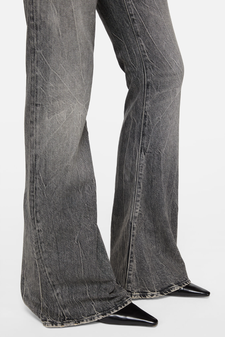  Quần Nữ Acne Fitted Jeans - 2025F 'Whased Black' 