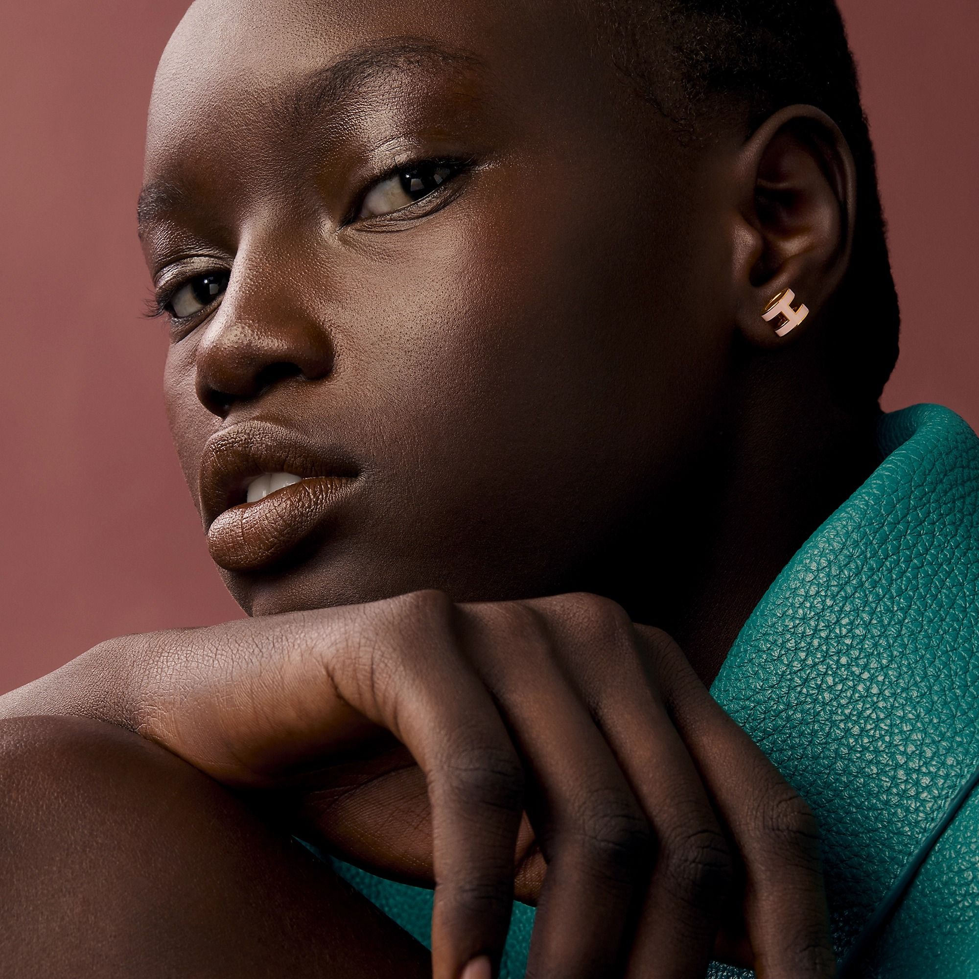  Khuyên Tai Nữ Hermes Mini Pop H 'Rose Dragée Gold' 