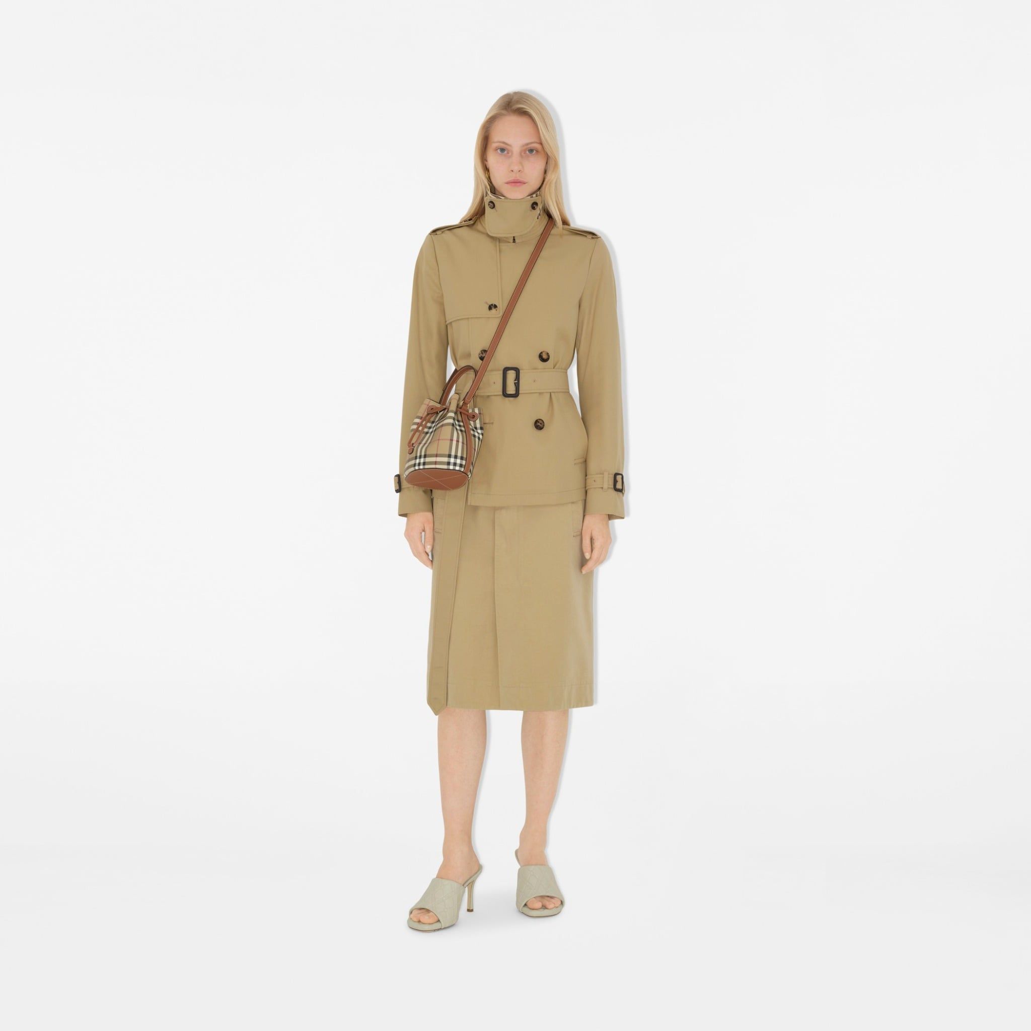  Túi Nữ Burberry Mini Check Bucket Bag 'Archive Beige' 