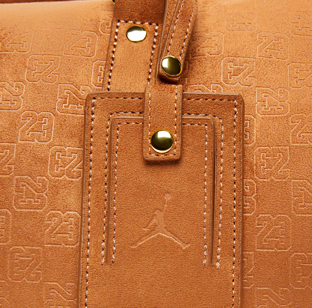 Túi Nike Jordan Suede Monogram Duffel ‘Brown’ 