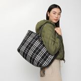  Túi Nữ Burberry Medium Reversible Bloomsbury Tote​ 'Black' 