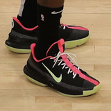  Giày Nike LeBron Ambassador 13 ‘Black Lime’ 