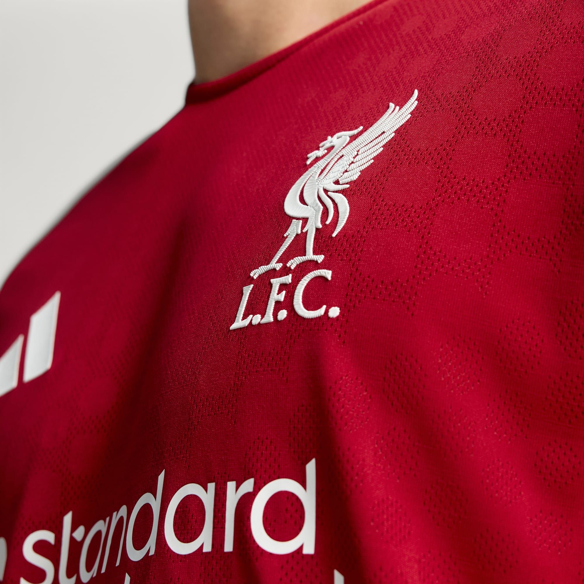  Áo Adidas Liverpool 2025-2026 'Red' 