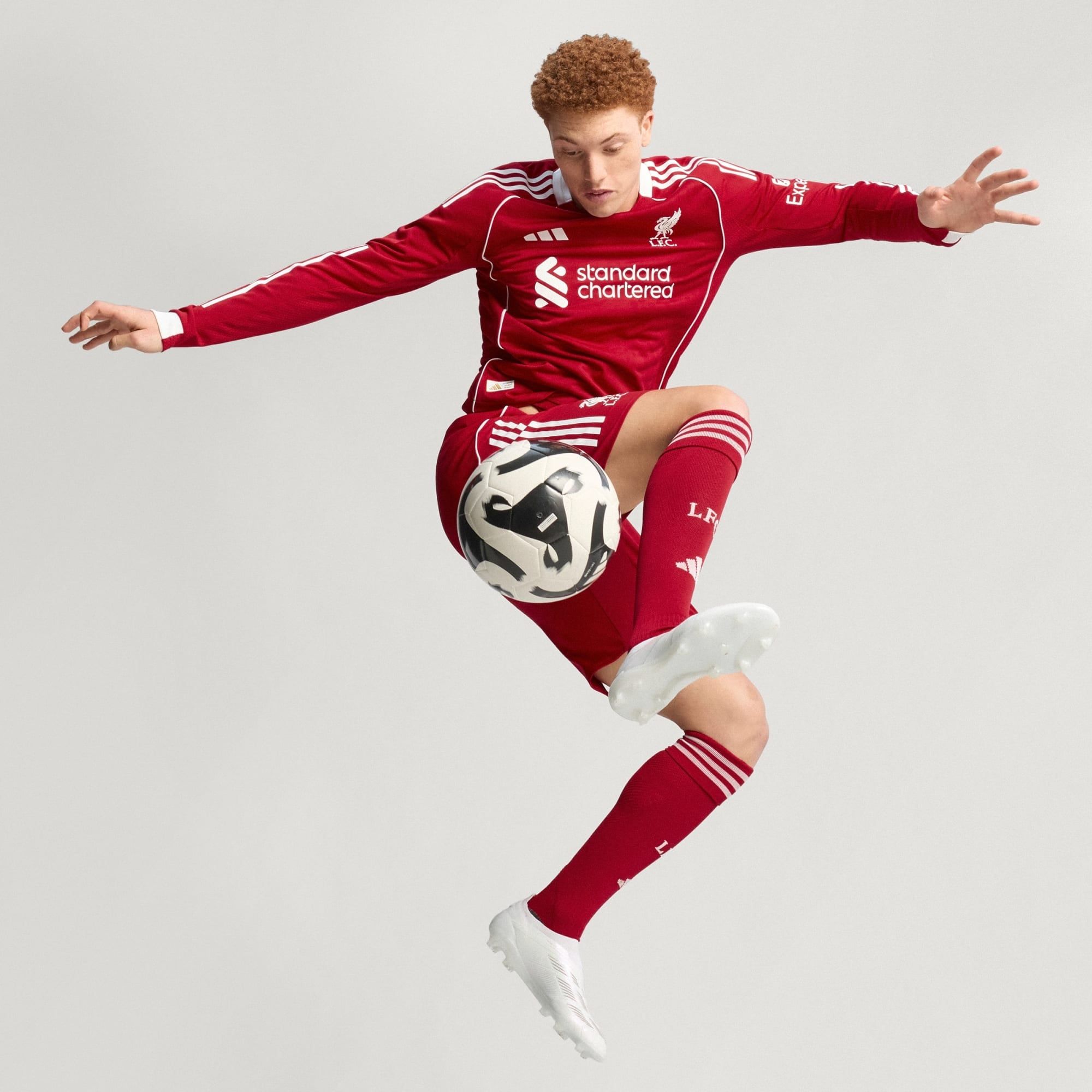  Áo Adidas Liverpool 2025-2026 'Red' 
