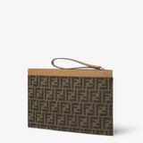  Túi Fendi FF Jacquard Flat Pouch Medium 'Brown' 