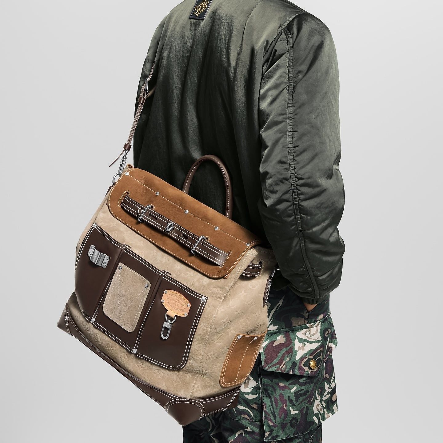  Túi Louis Vuitton Steamer 40 'Tan' 