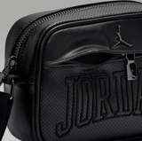 Túi Nike Air Jordan Perforated Camera Bag ‘Black’ 