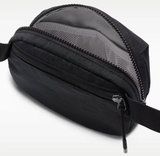 Túi Nike Aura 2L Crossbody Bag ‘Black Gunmetal’ 