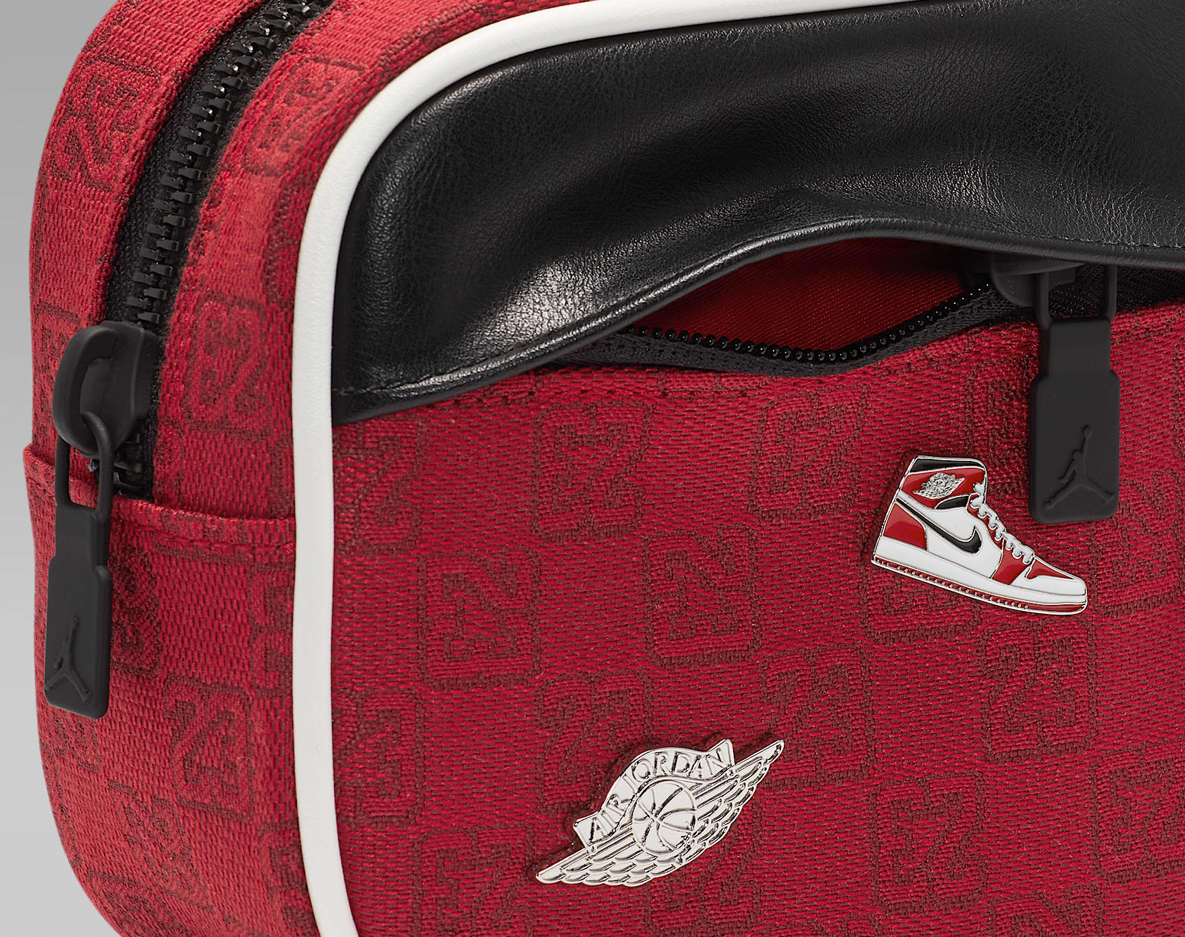  Túi Nike Jordan 23 Monogram Camera Bag ‘Varsity Red’ 
