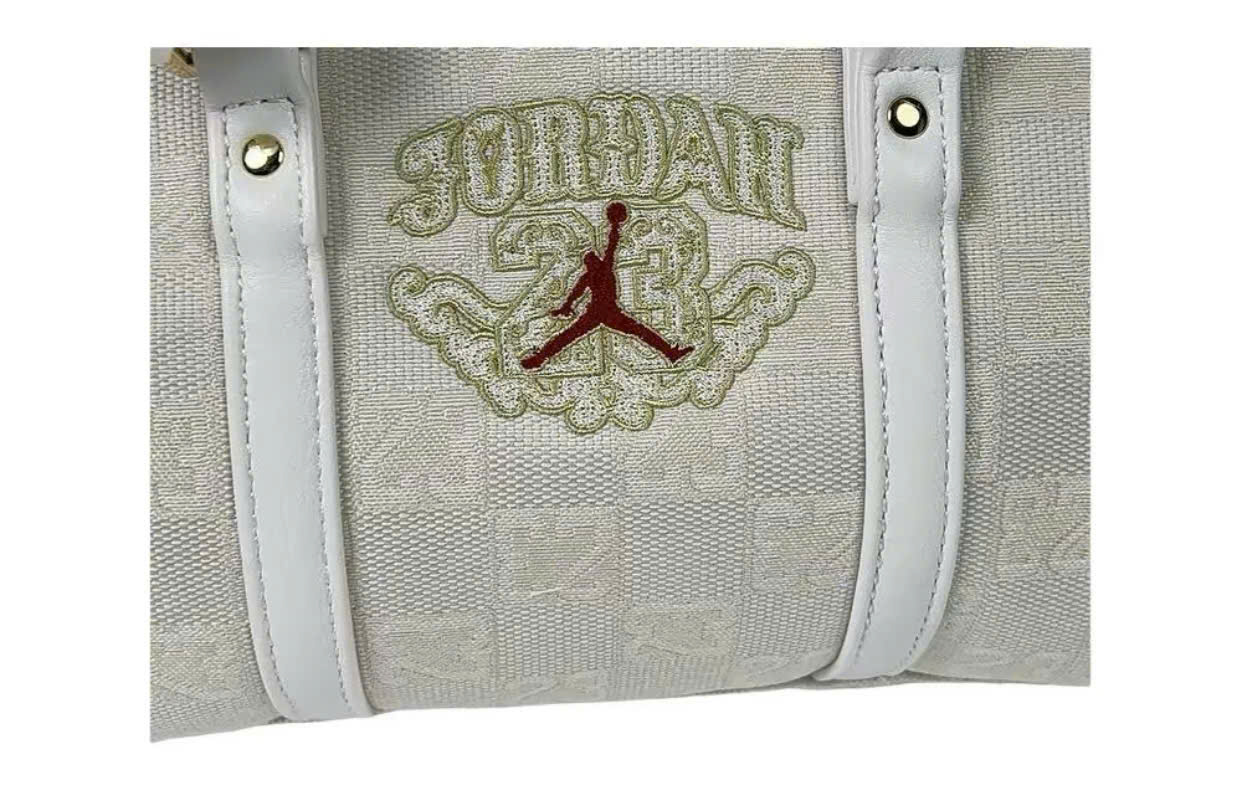  Túi Nike Jordan Year Of The Horse ‘White' 
