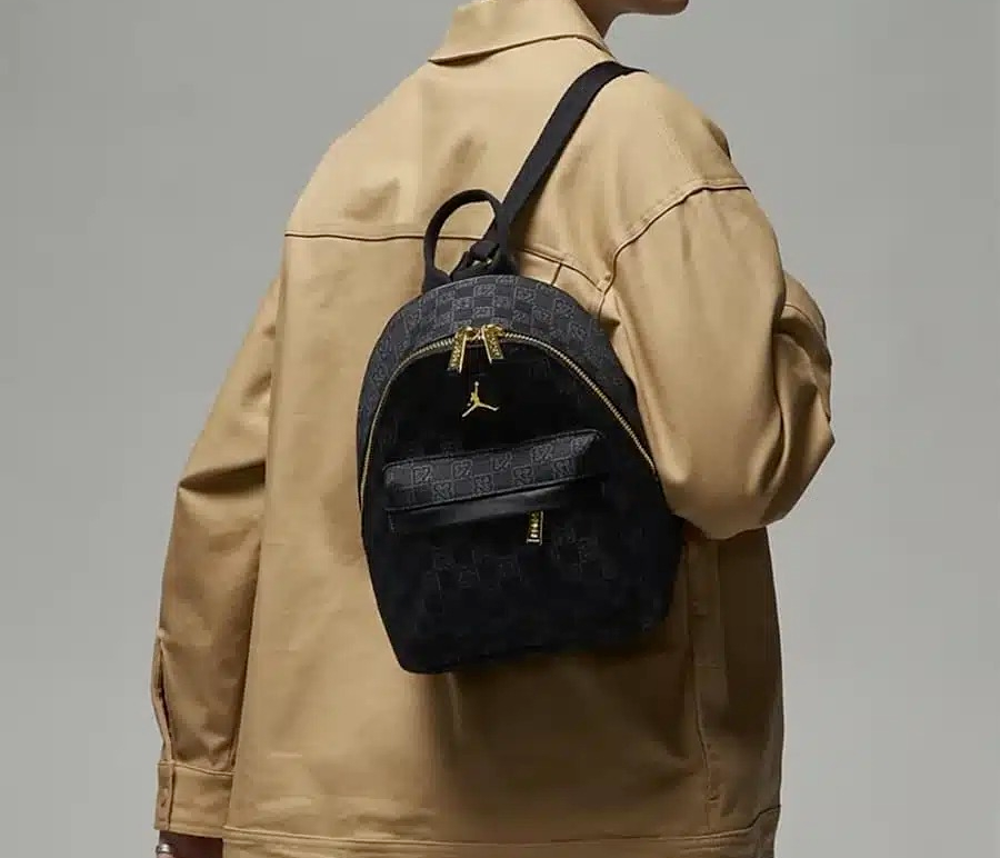  Túi Nike Monogram Mini Backpack ‘Black’ 