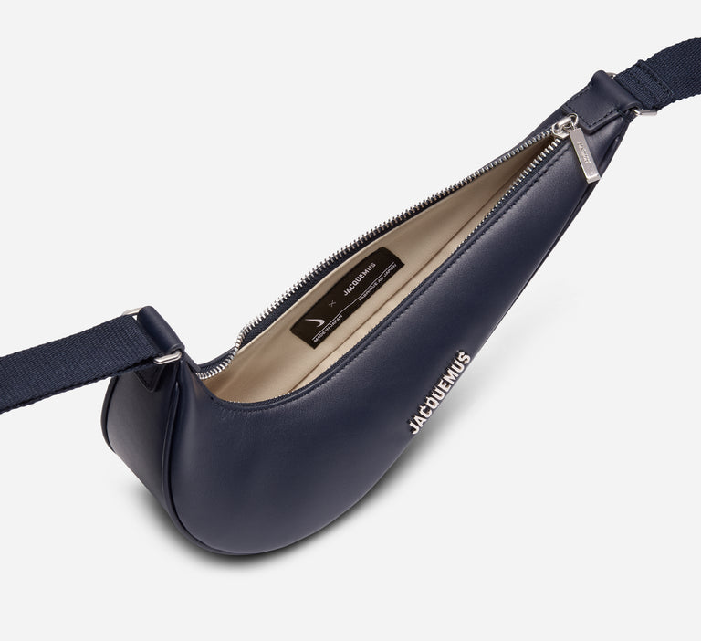  Túi Nike x Jacquemus Swoosh Bag ‘Midnight Navy’ 