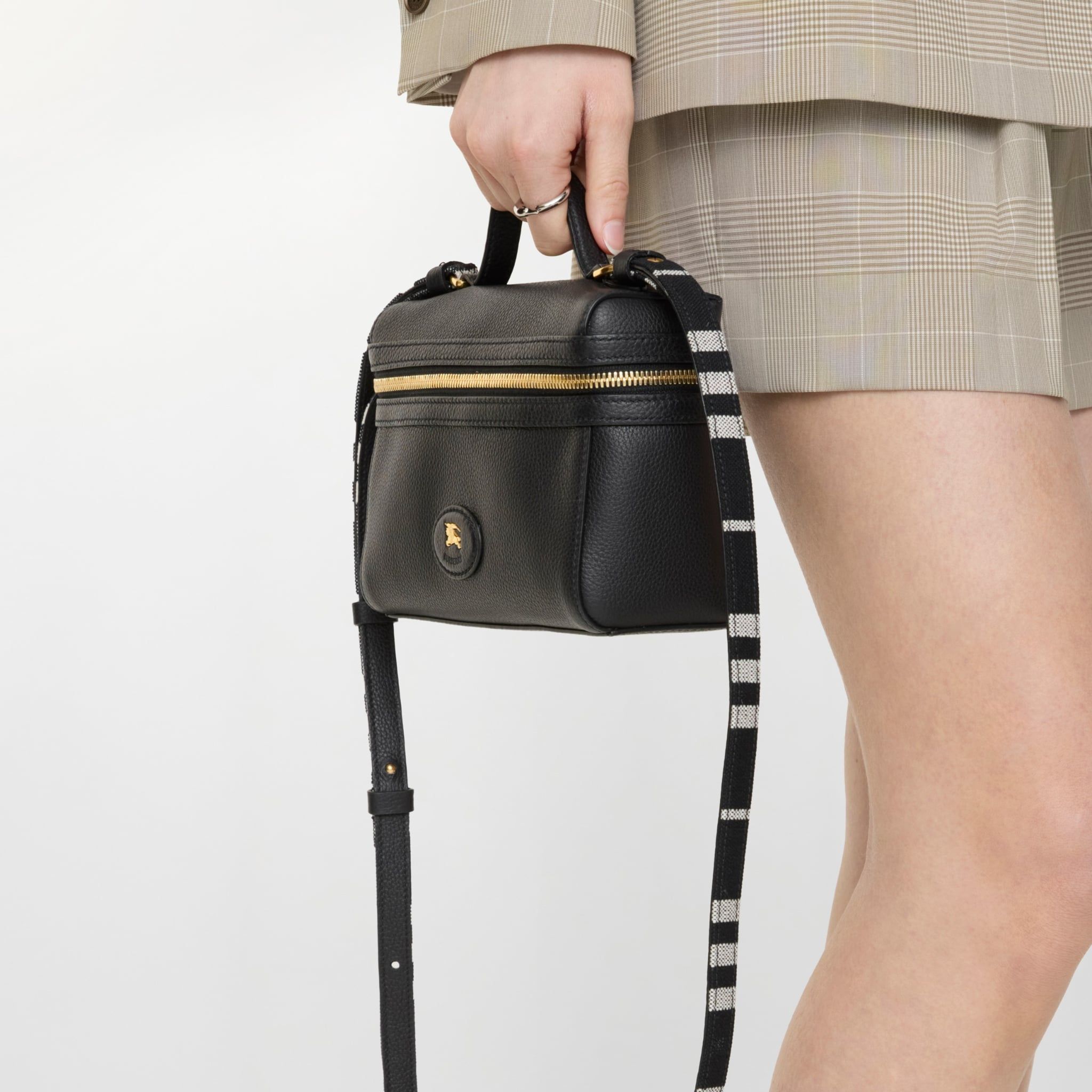  Túi Nữ Burberry Bloomsbury Vanity Bag 'Black' 
