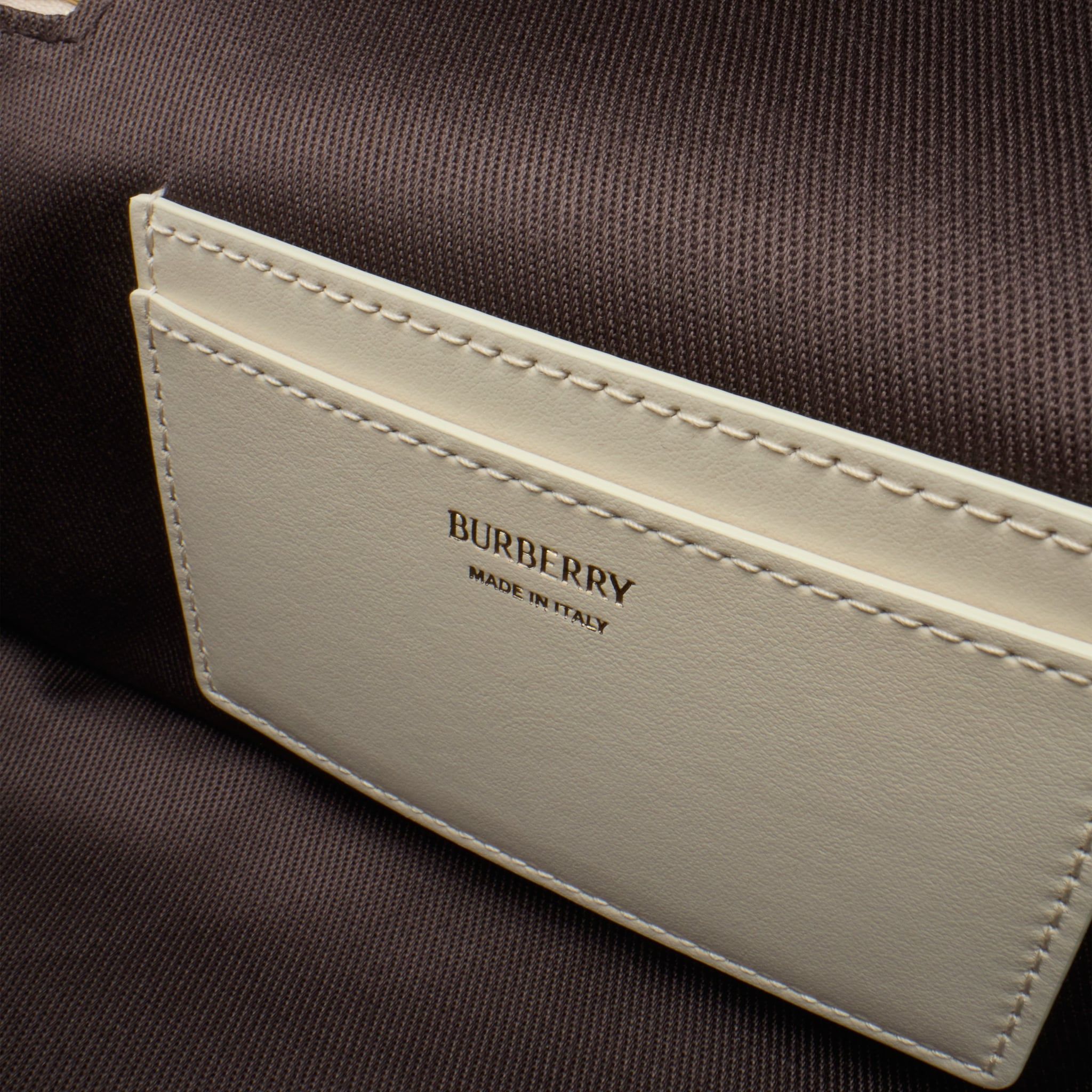  Túi Nữ Burberry Check Vanity Bag​ 'Beige' 
