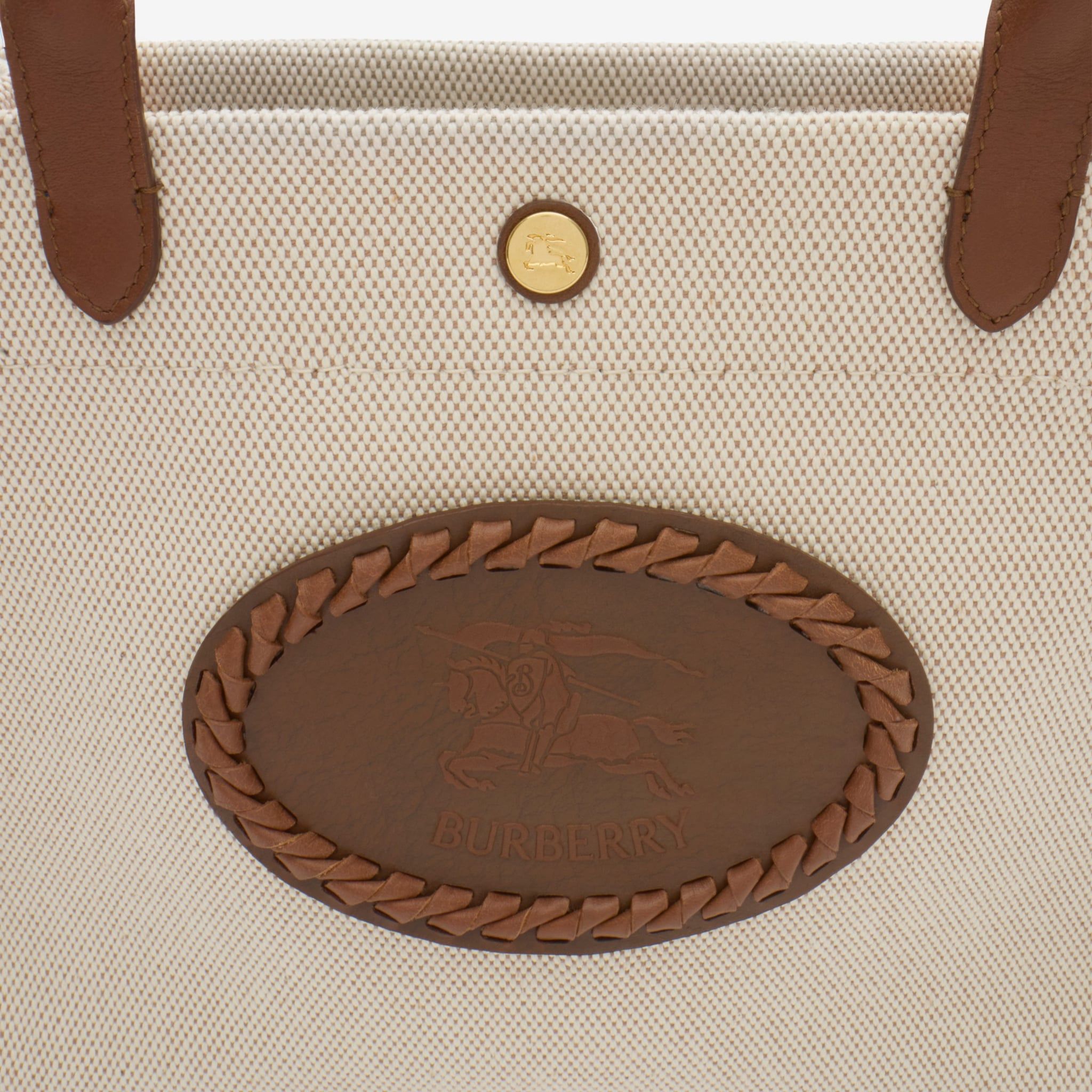  Túi Nữ Burberry Mini Clovelly Tote 'Natural' 