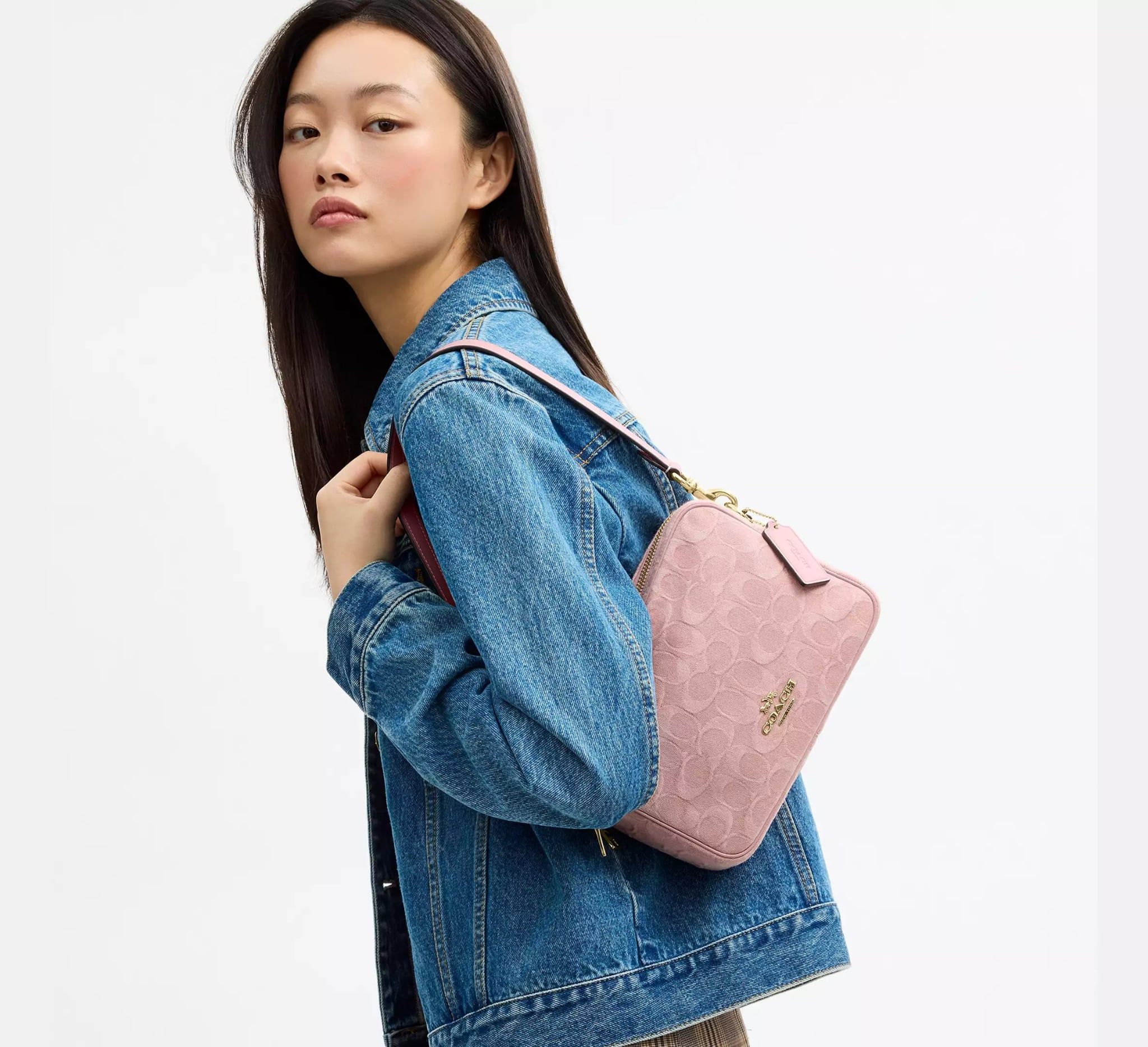  Túi Nữ Coach Carey Crossbody Bag 'Pink' 
