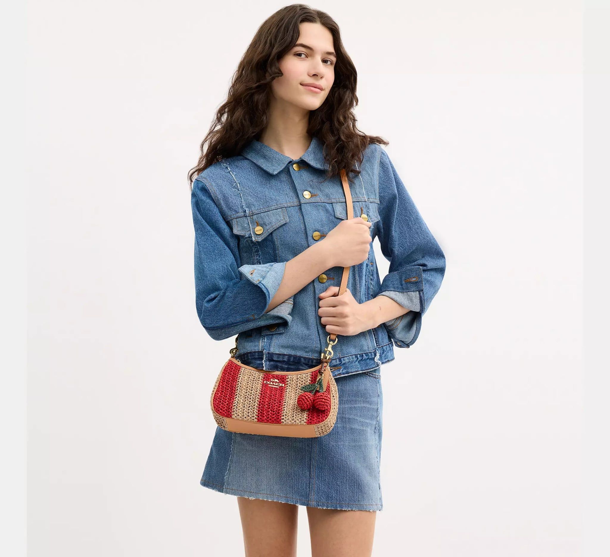  Túi Nữ Coach Teri Shoulder Bag Stripes And Charm 'Red' 