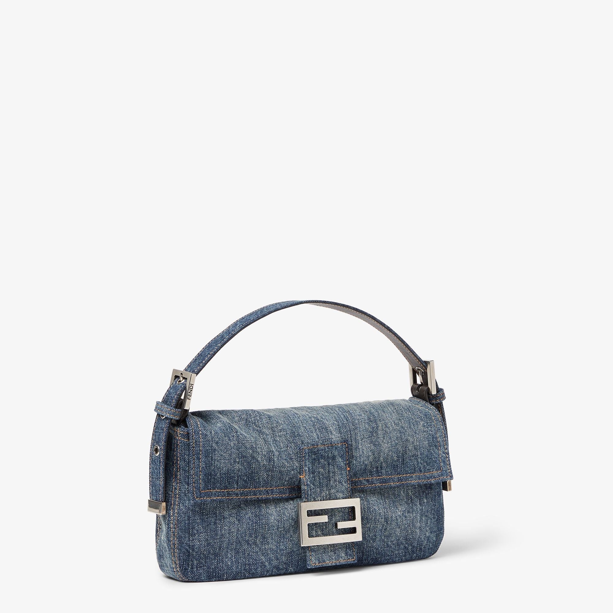  Túi Nữ Fendi Baguette Bag 'Blue' 