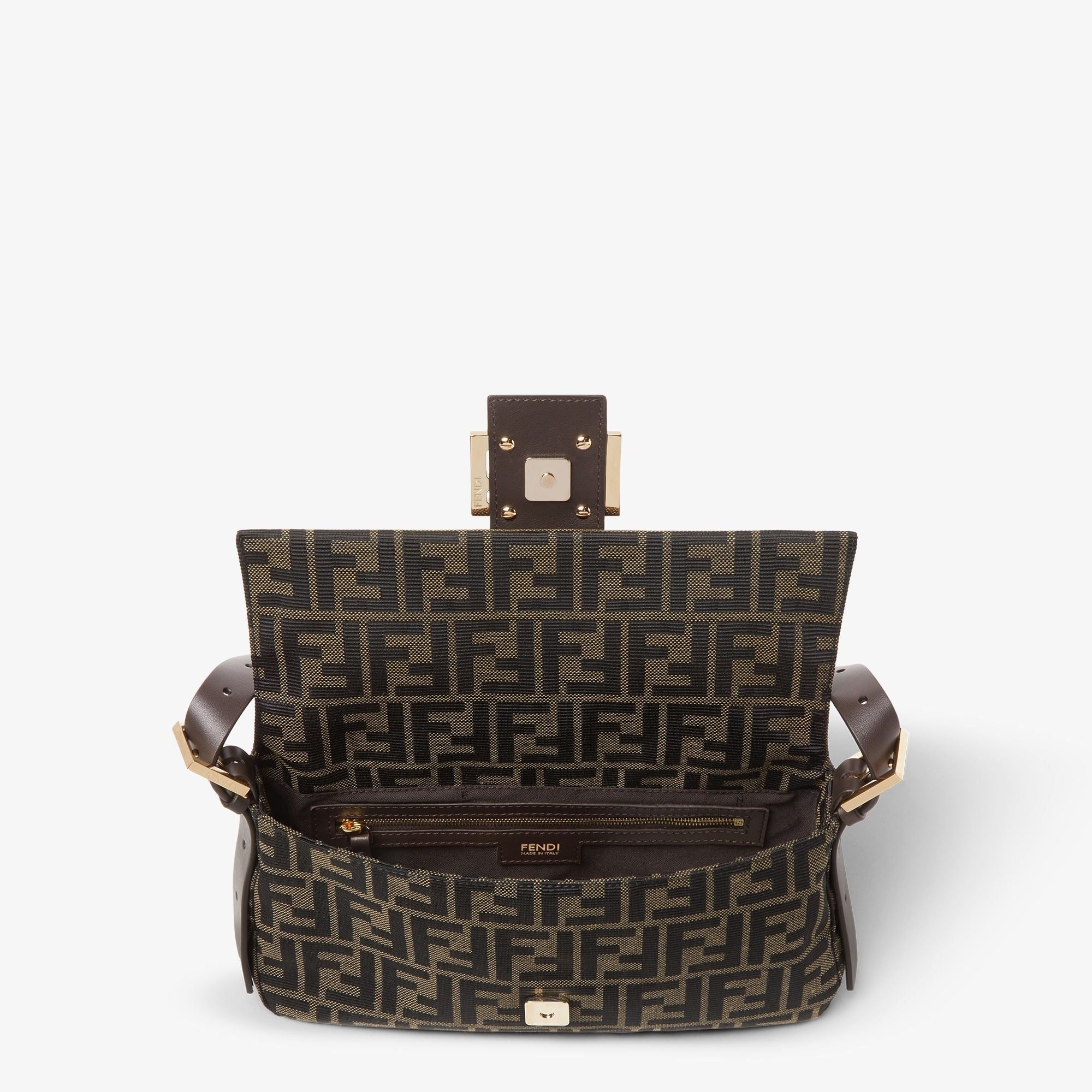  Túi Nữ Fendi Baguette Bag 'Brown' 