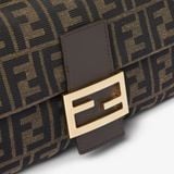  Túi Nữ Fendi Baguette Bag 'Brown' 