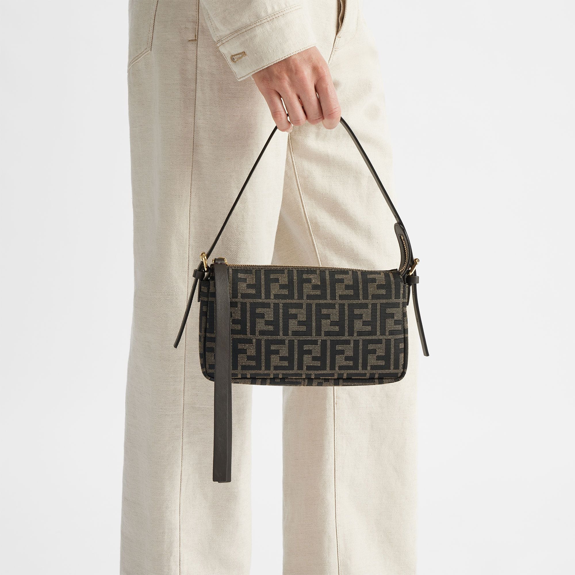  Túi Nữ Fendi Zip Top Small 'Brown' 