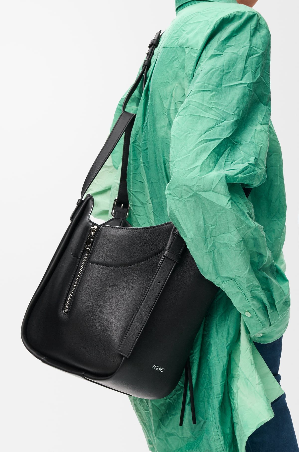  Túi Nữ Loewe Hammock Flip Bag 'Black' 