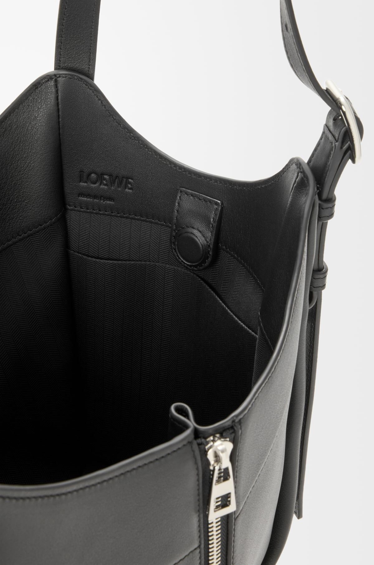  Túi Nữ Loewe Hammock Flip Bag 'Black' 