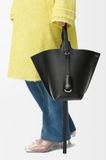  Túi Nữ Loewe Medium Bilbao Bucket 'Black' 