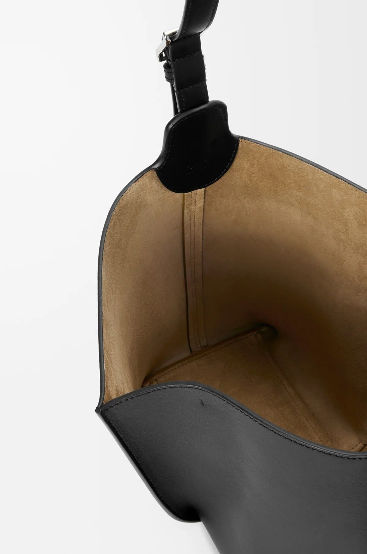  Túi Nữ Loewe Medium Bilbao Bucket 'Black' 
