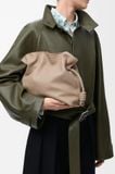  Túi Nữ Loewe Medium Flamenco Clutch 'Sand' 