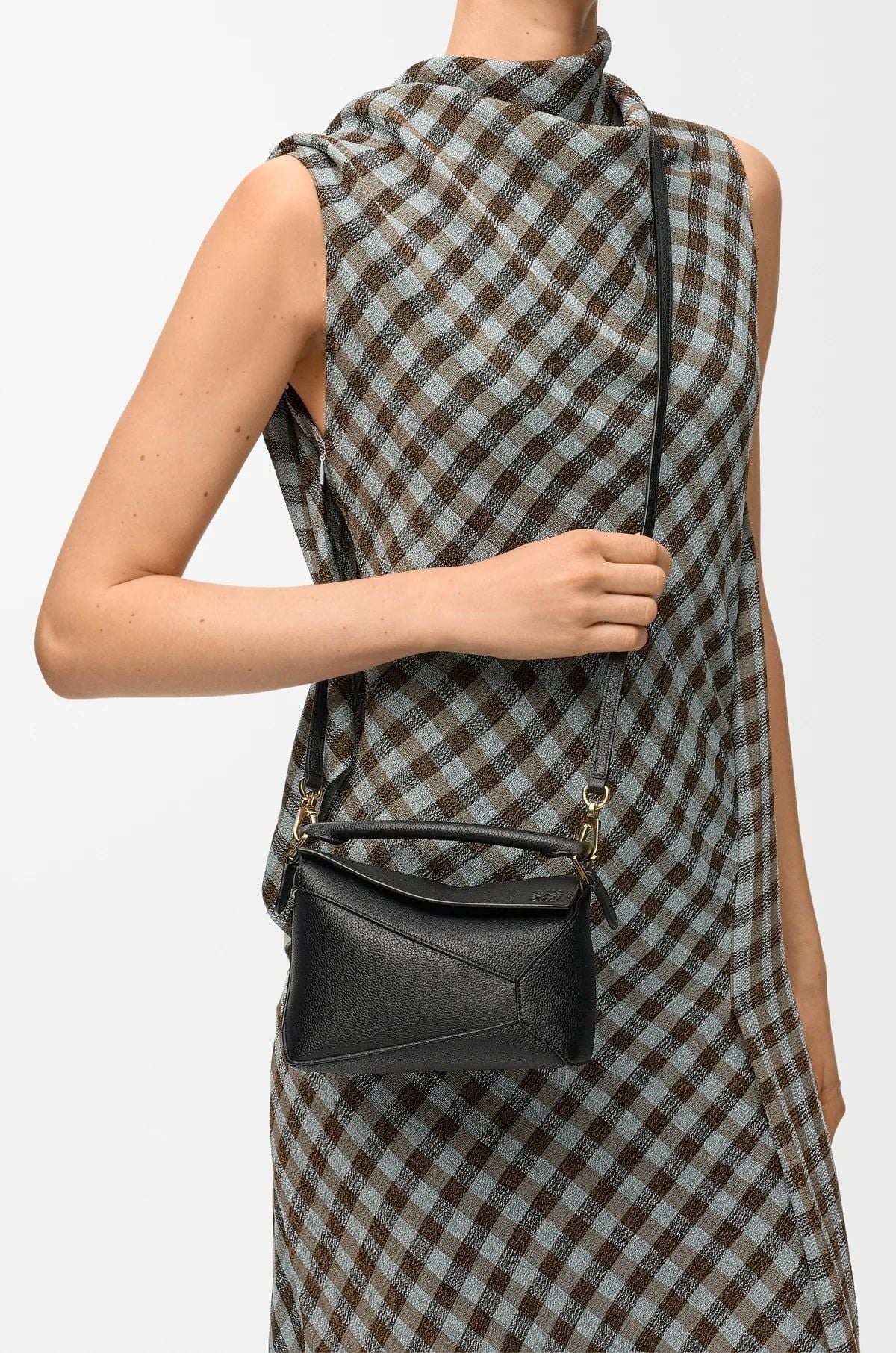  Túi Nữ Loewe Mini Puzzle Edge Bag 'Black' 
