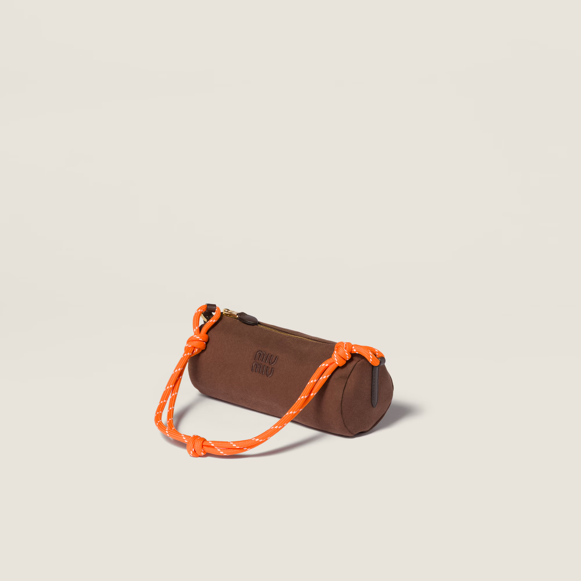  Túi Nữ Miu Miu Gabardine Pouch 'Cocoa Brown' 
