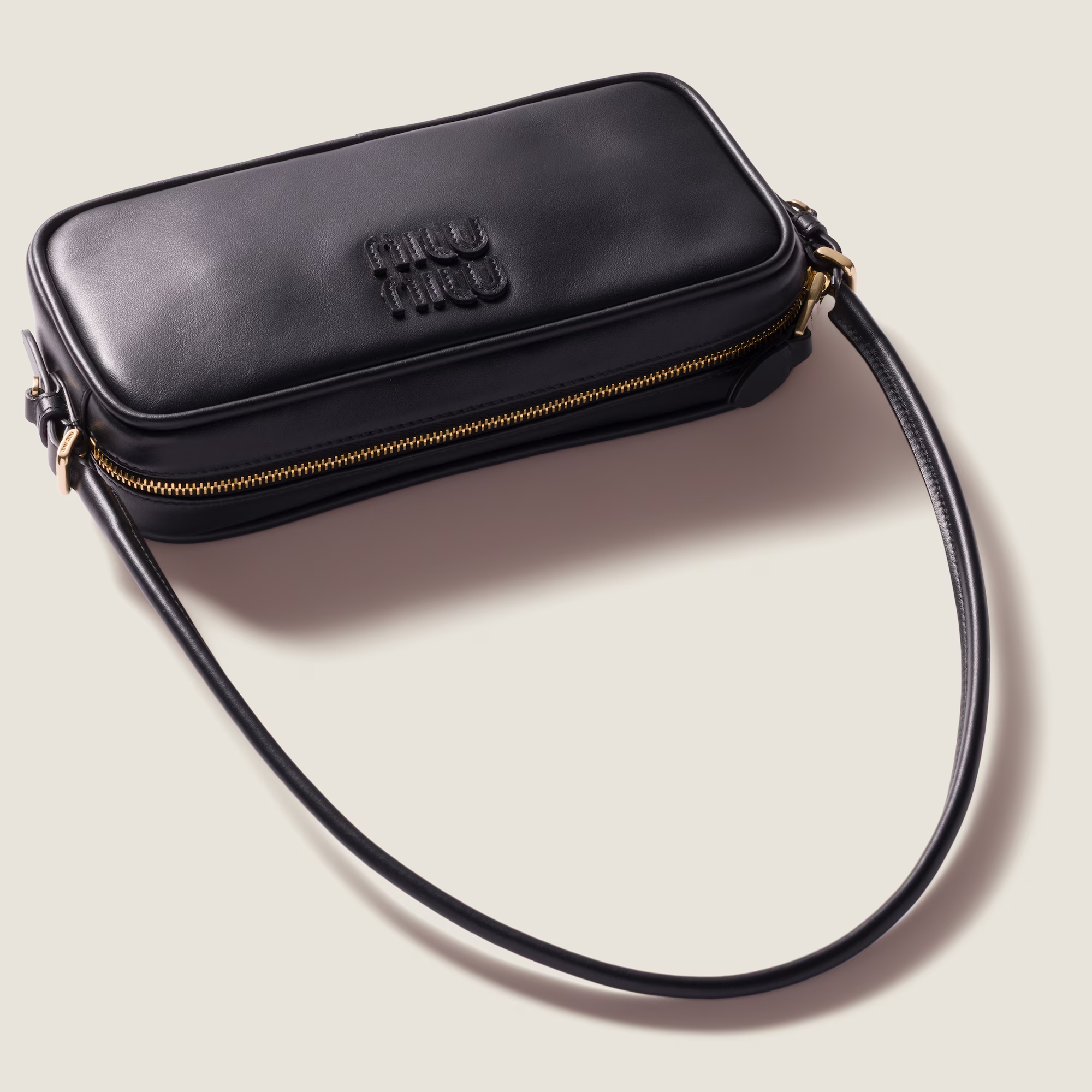  Túi Nữ Miu Miu Leather Pouch 'Black' 