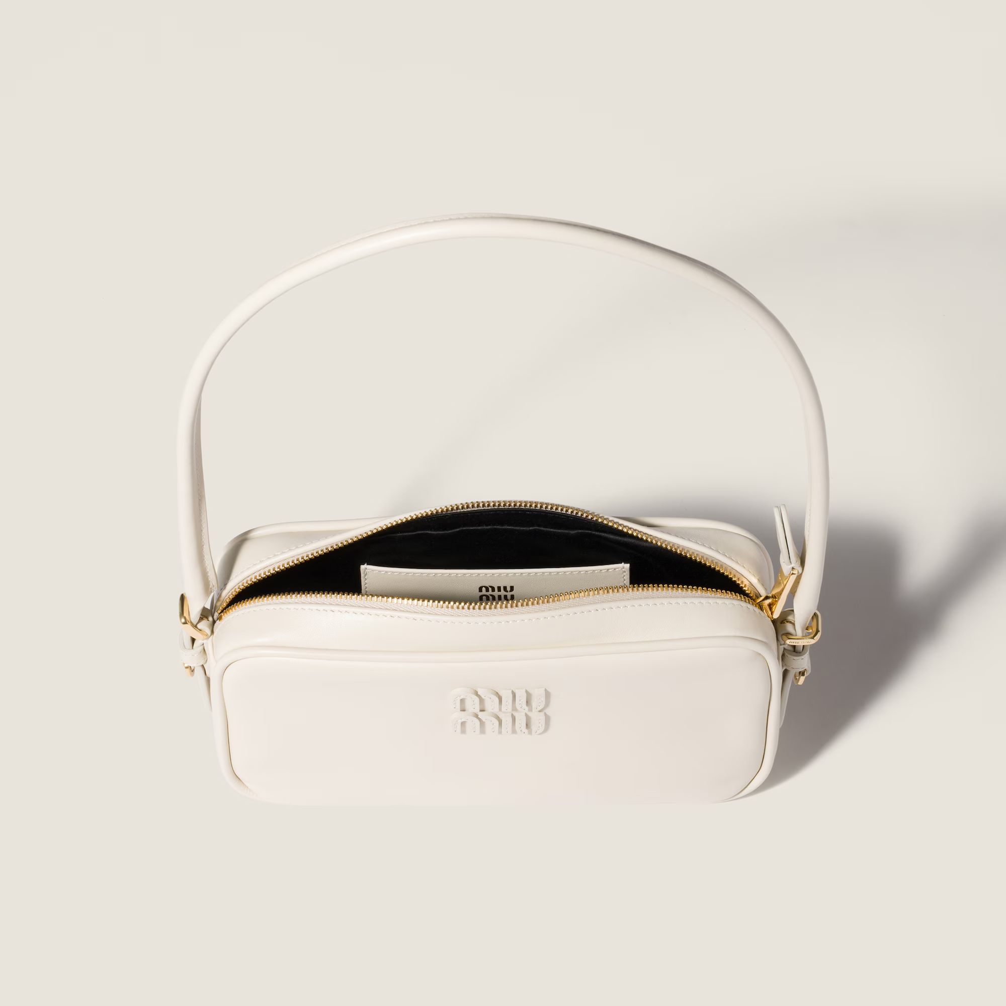  Túi Nữ Miu Miu Leather Pouch 'Chalk White' 