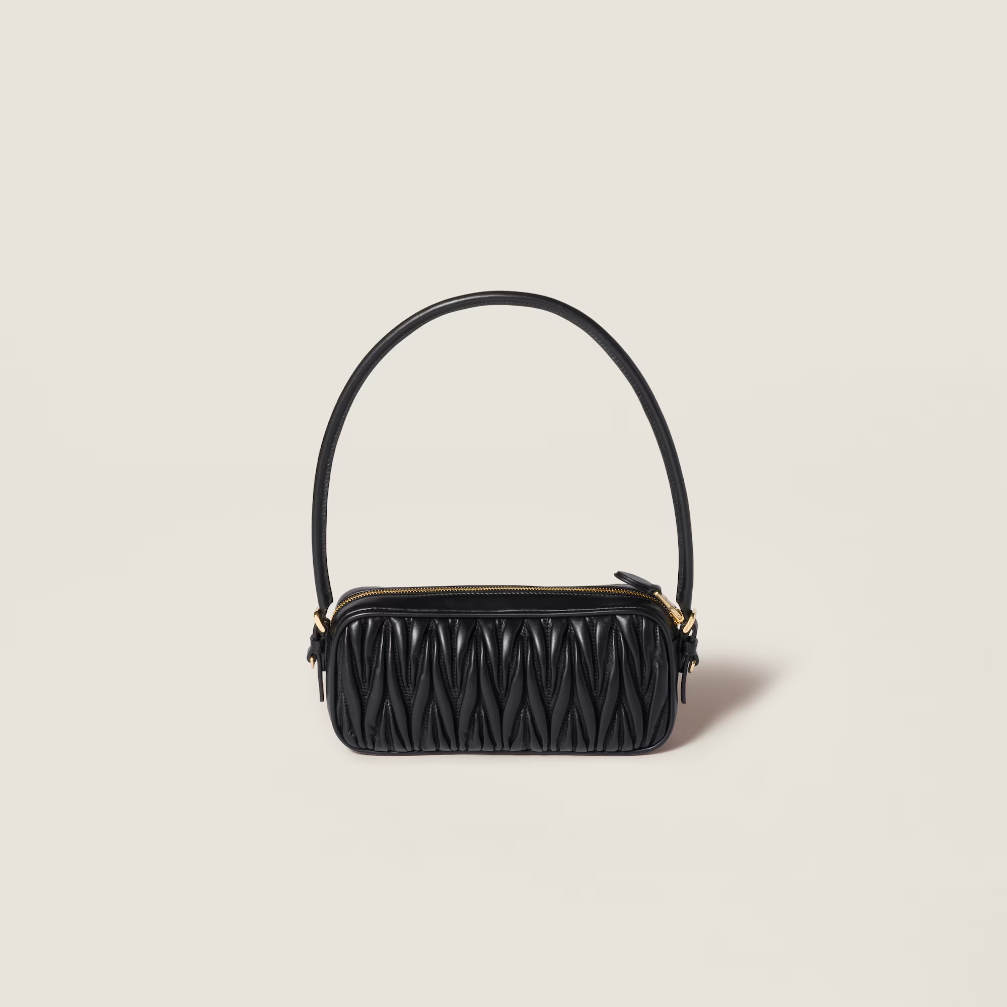  Túi Nữ Miu Miu Matelassé Nappa Leather Pouch 'Black' 