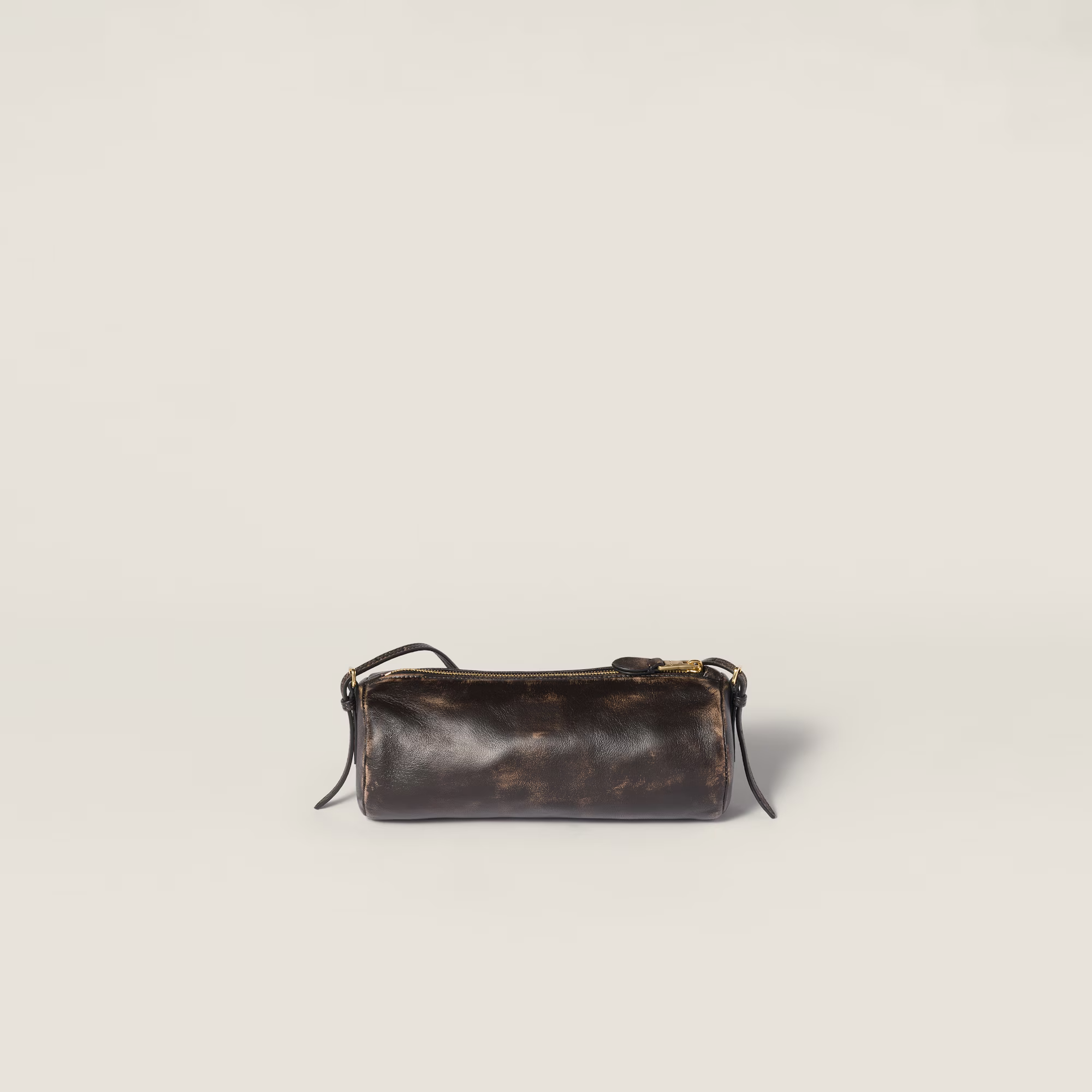  Túi Nữ Miu Miu Nappa Leather Pouch 'Coffee' 